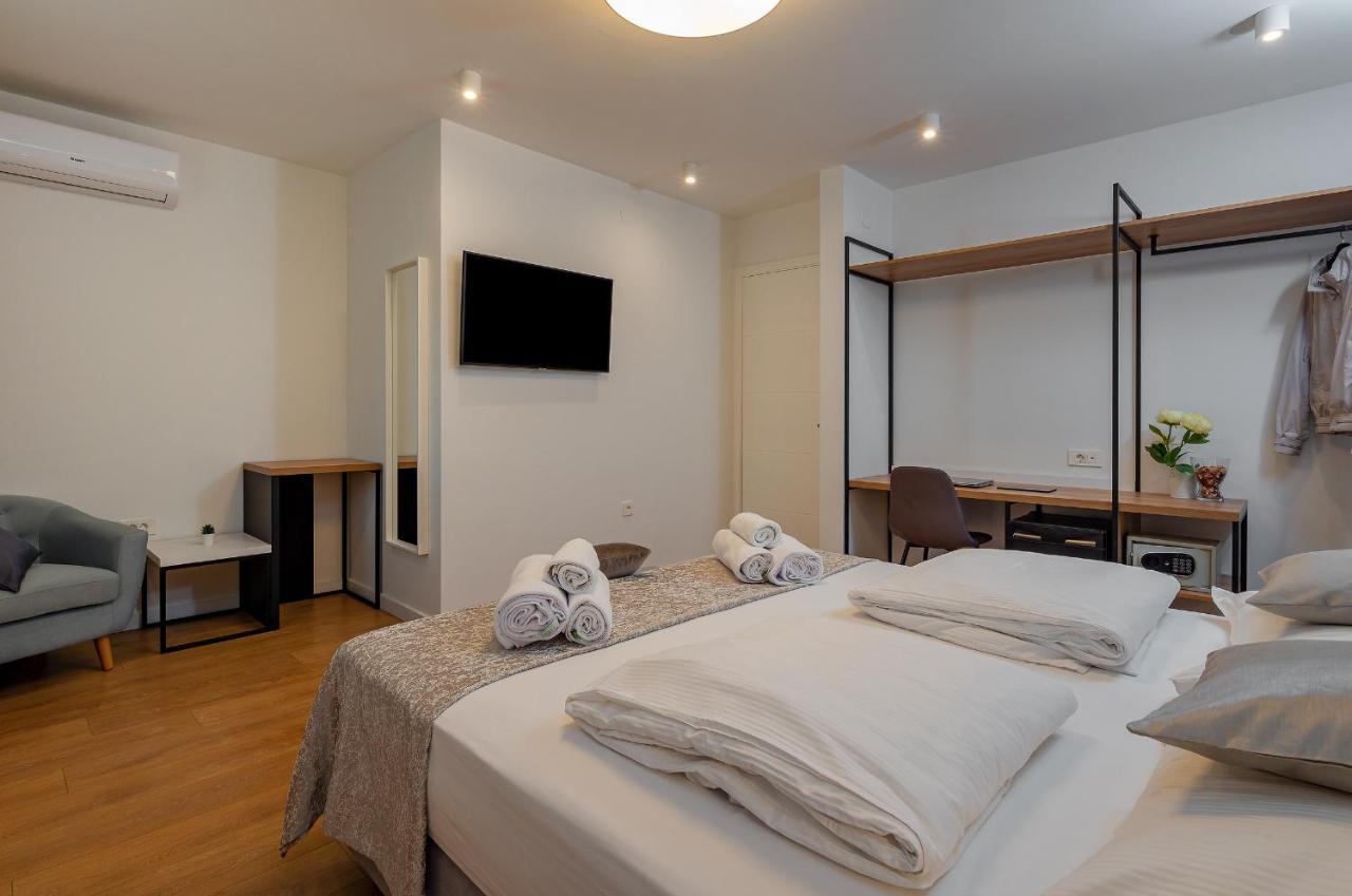 Seven Seas Residence Split Eksteriør billede