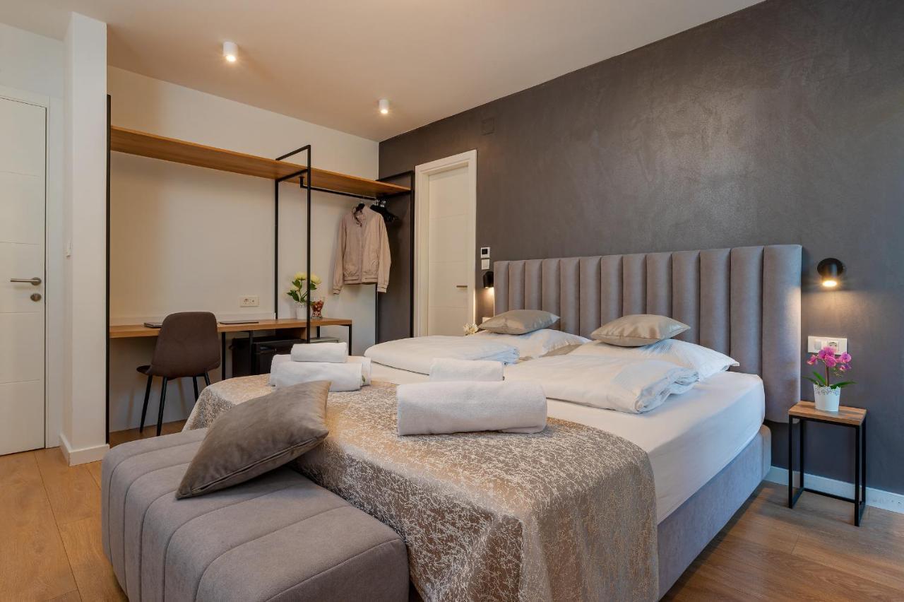 Seven Seas Residence Split Eksteriør billede
