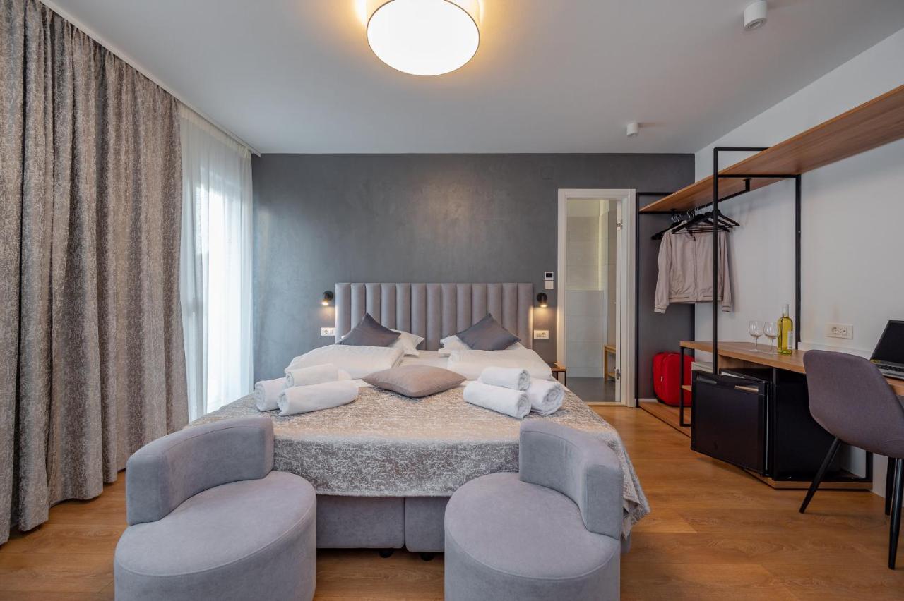 Seven Seas Residence Split Eksteriør billede