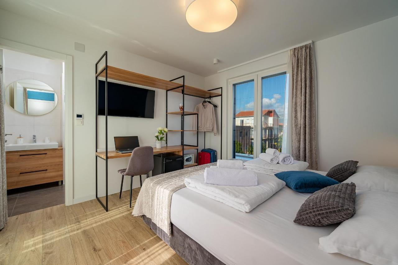 Seven Seas Residence Split Eksteriør billede