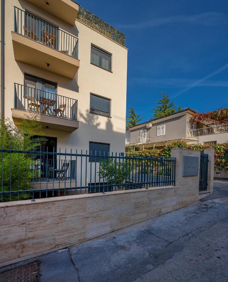 Seven Seas Residence Split Eksteriør billede